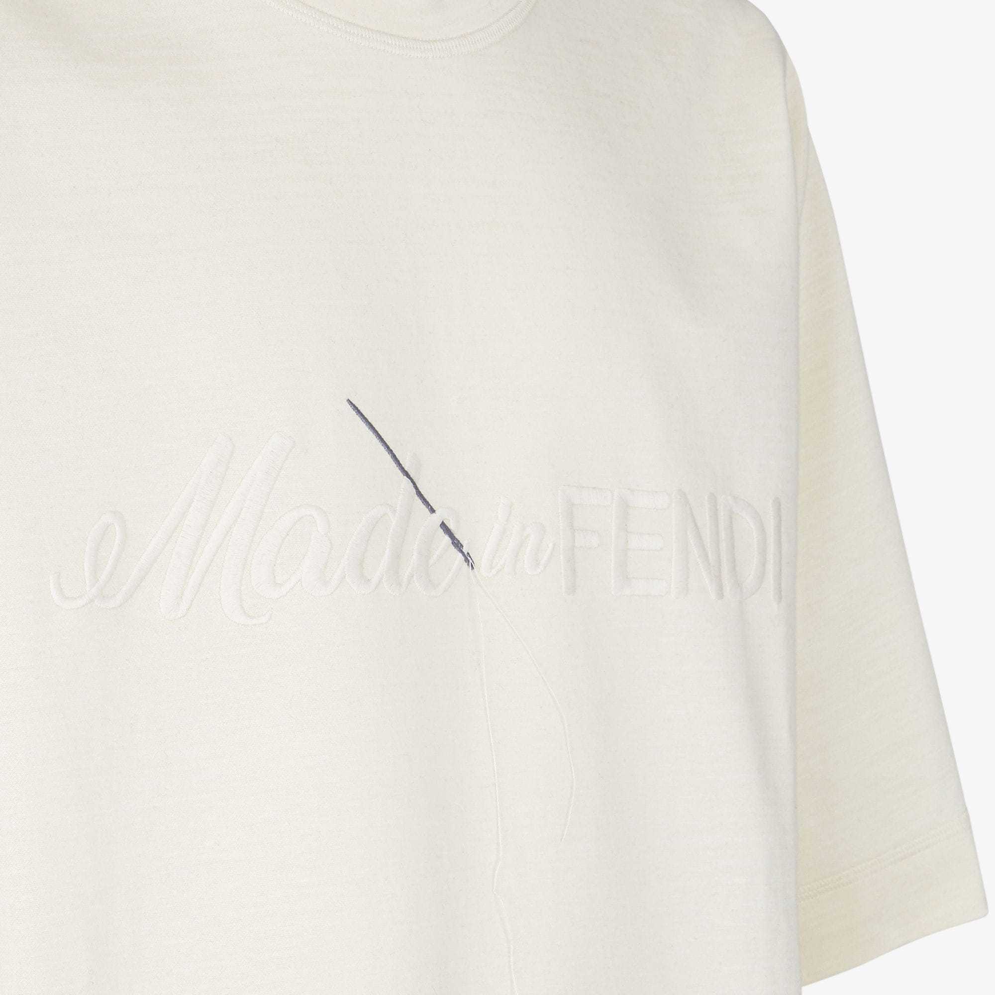 Fendi Embroidered Logo Crew Neck Cotton T-shirt In White