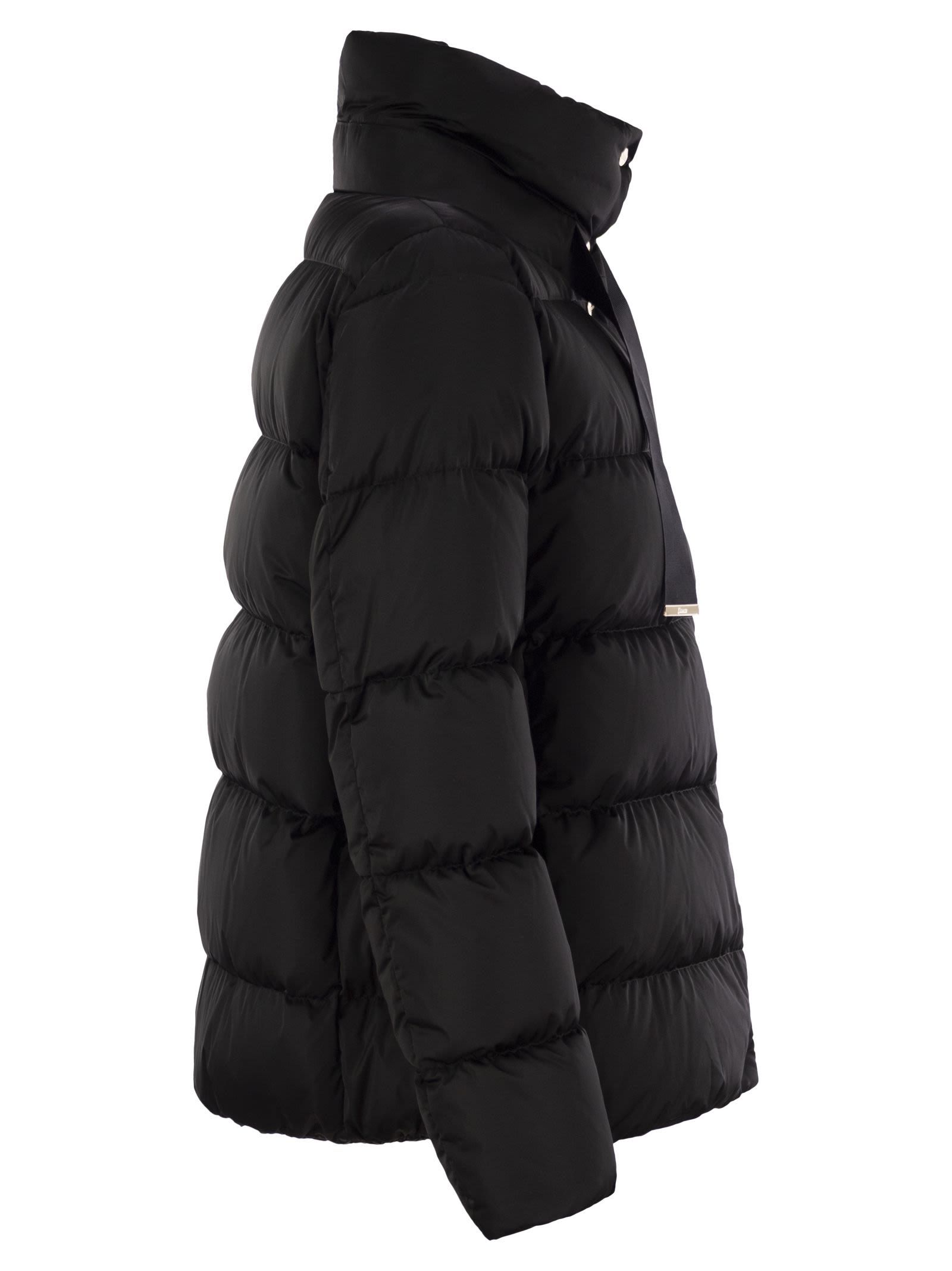 Herno Turtleneck Down Jacket In Black
