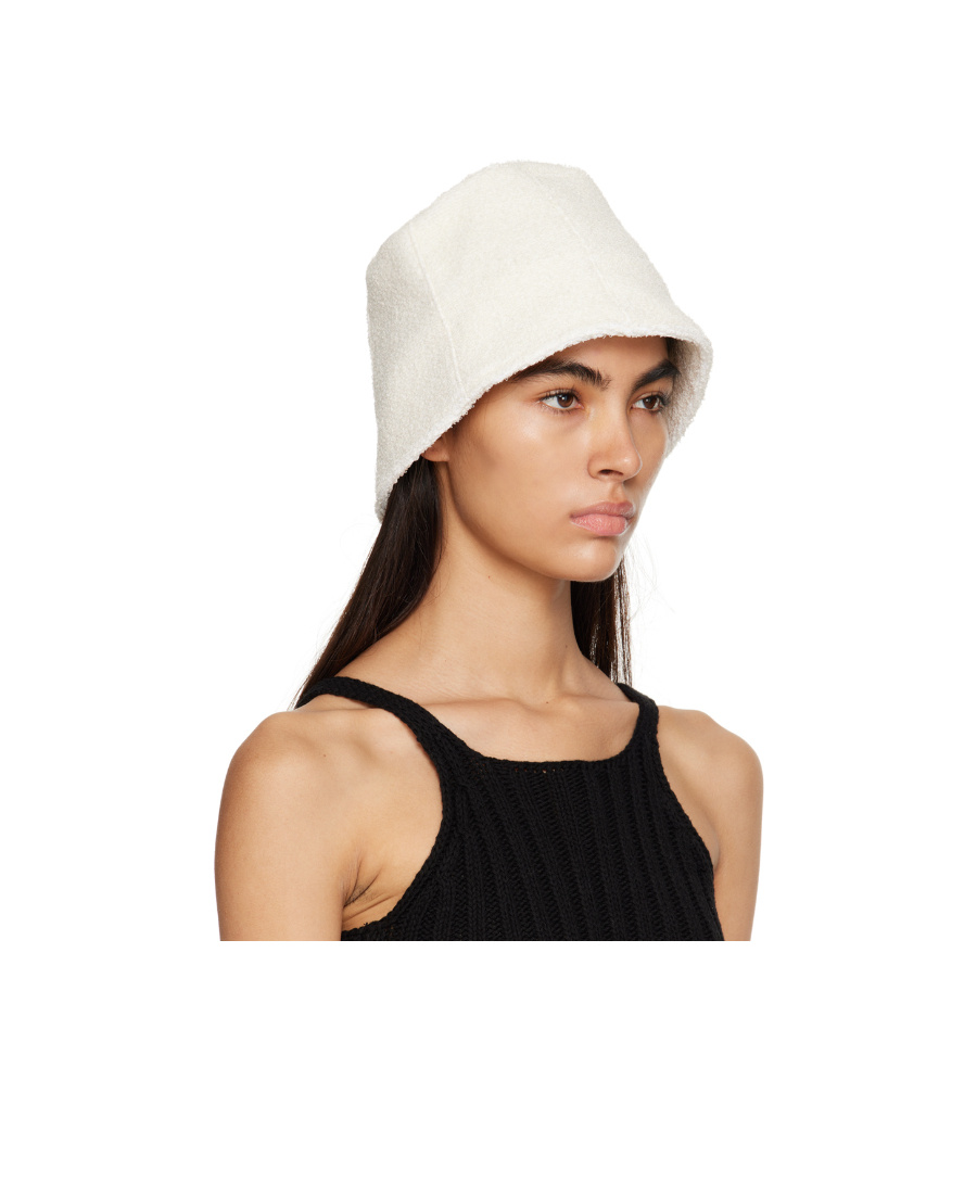 Low Classic Off-white Fluffy Bucket Hat In Nude
