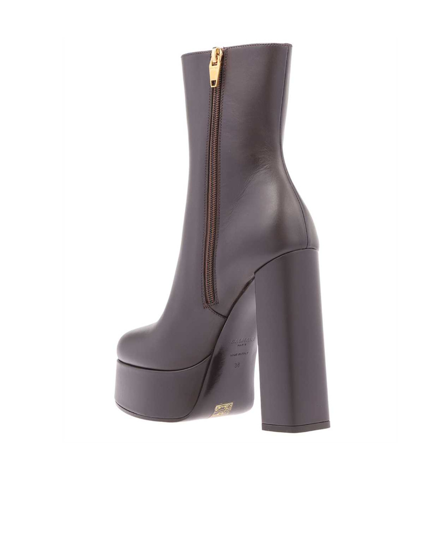 Balmain Round-headed Short Boots In Black