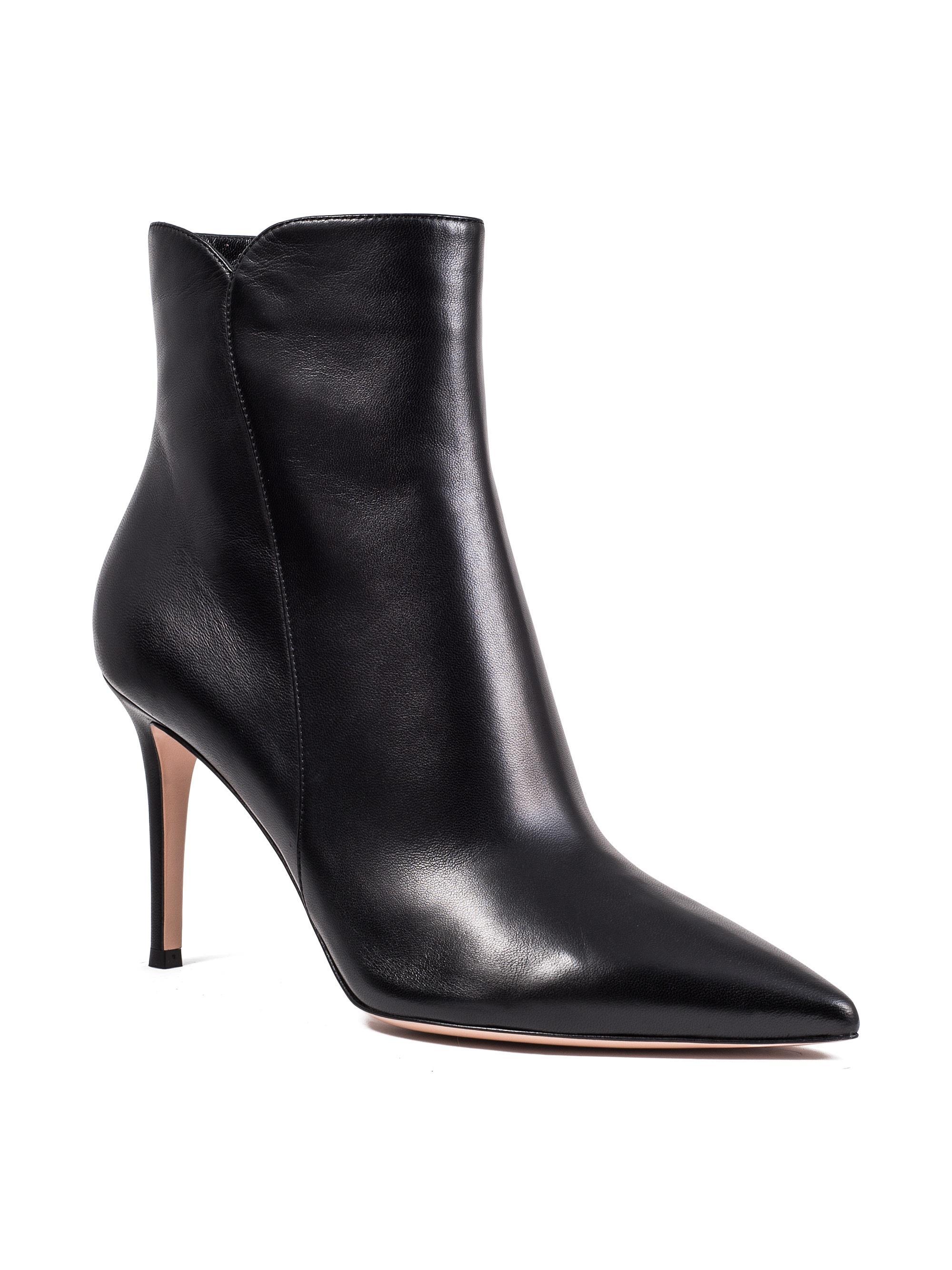Gianvito Rossi Levy Ankle Boots In Black