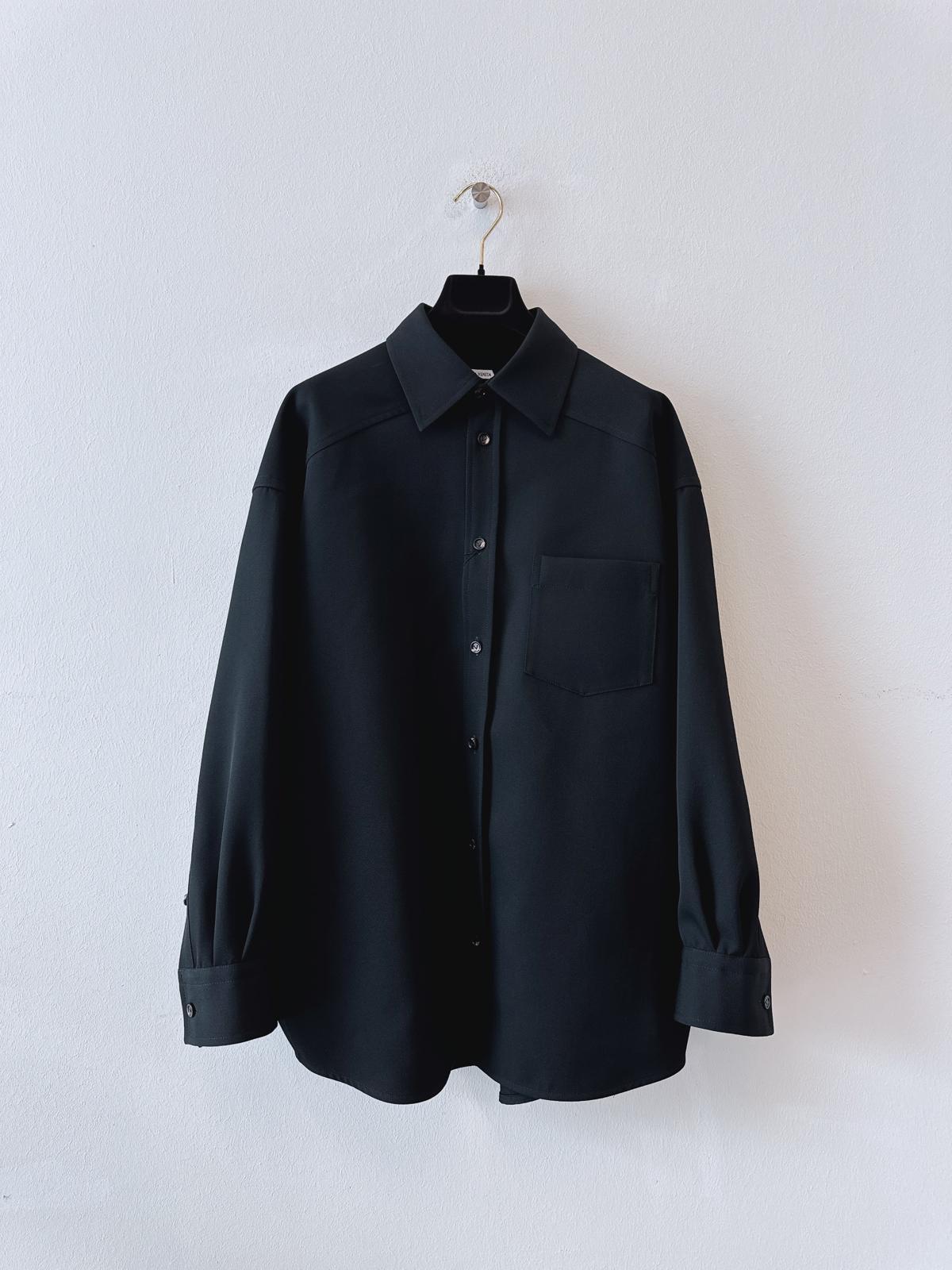 Bottega Veneta Button Down Sartorial Wool Twill Shirt In Black