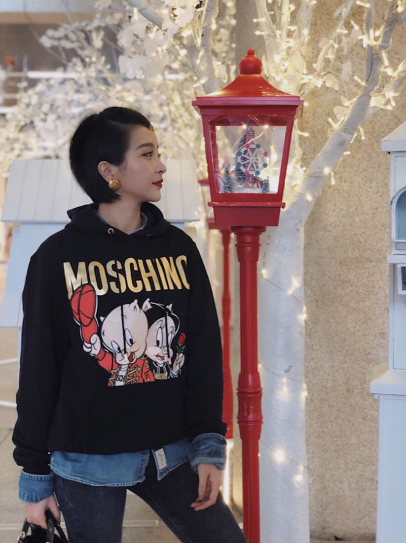Moschino Black Piggy Oversize Hooded Sweater In Black