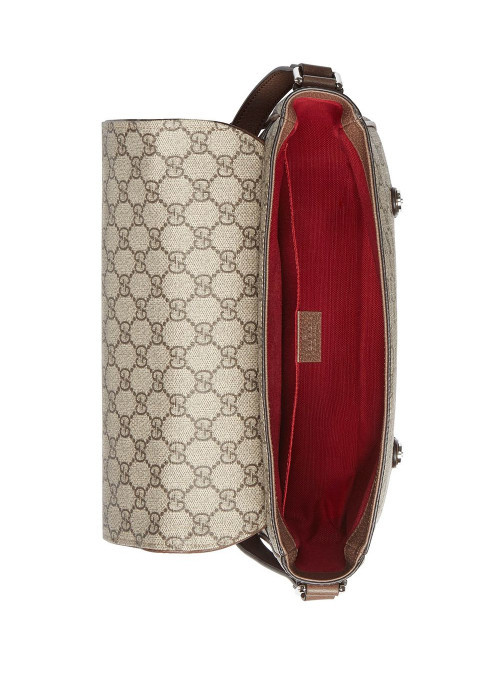 Gucci Gg Supreme Messenger Bag In Brown