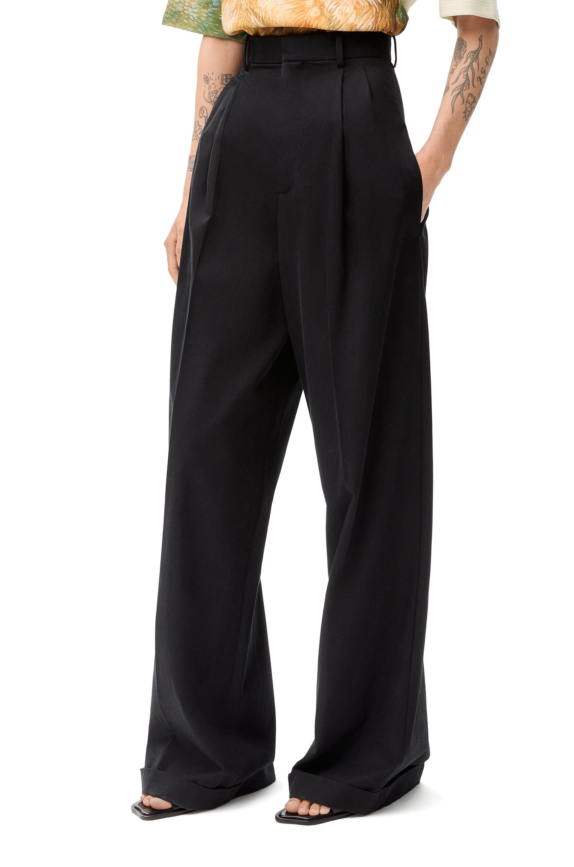 Shop Loewe Pleated Trousers In Cotton And Silk In Black