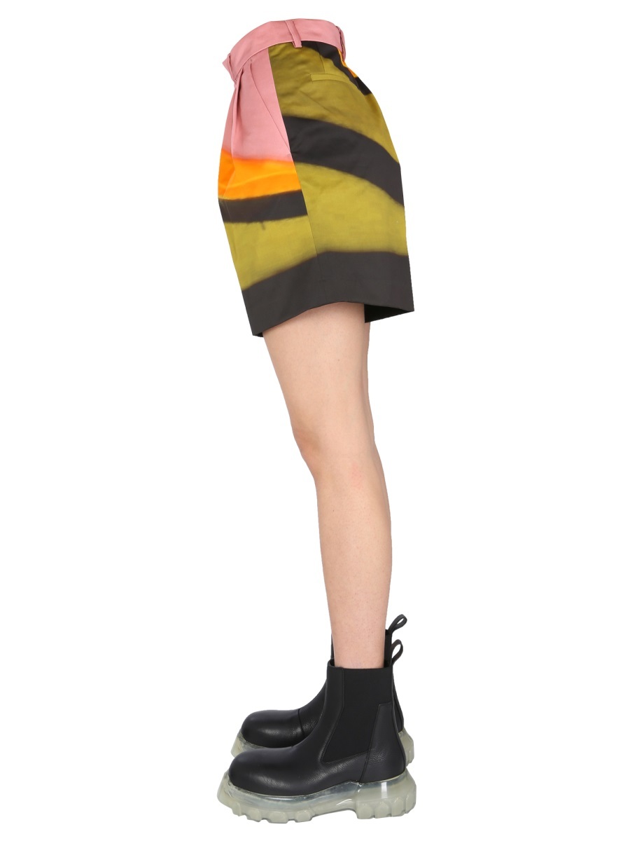 DRIES VAN NOTEN DRIES VAN NOTEN COLOUR-BLOCK SHORTS