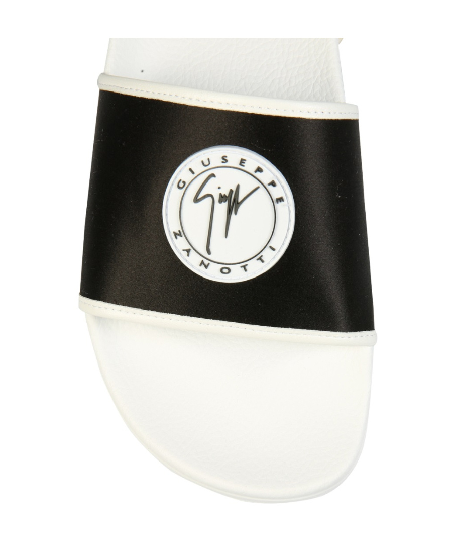 Giuseppe Zanotti Brett Satin Slides In White