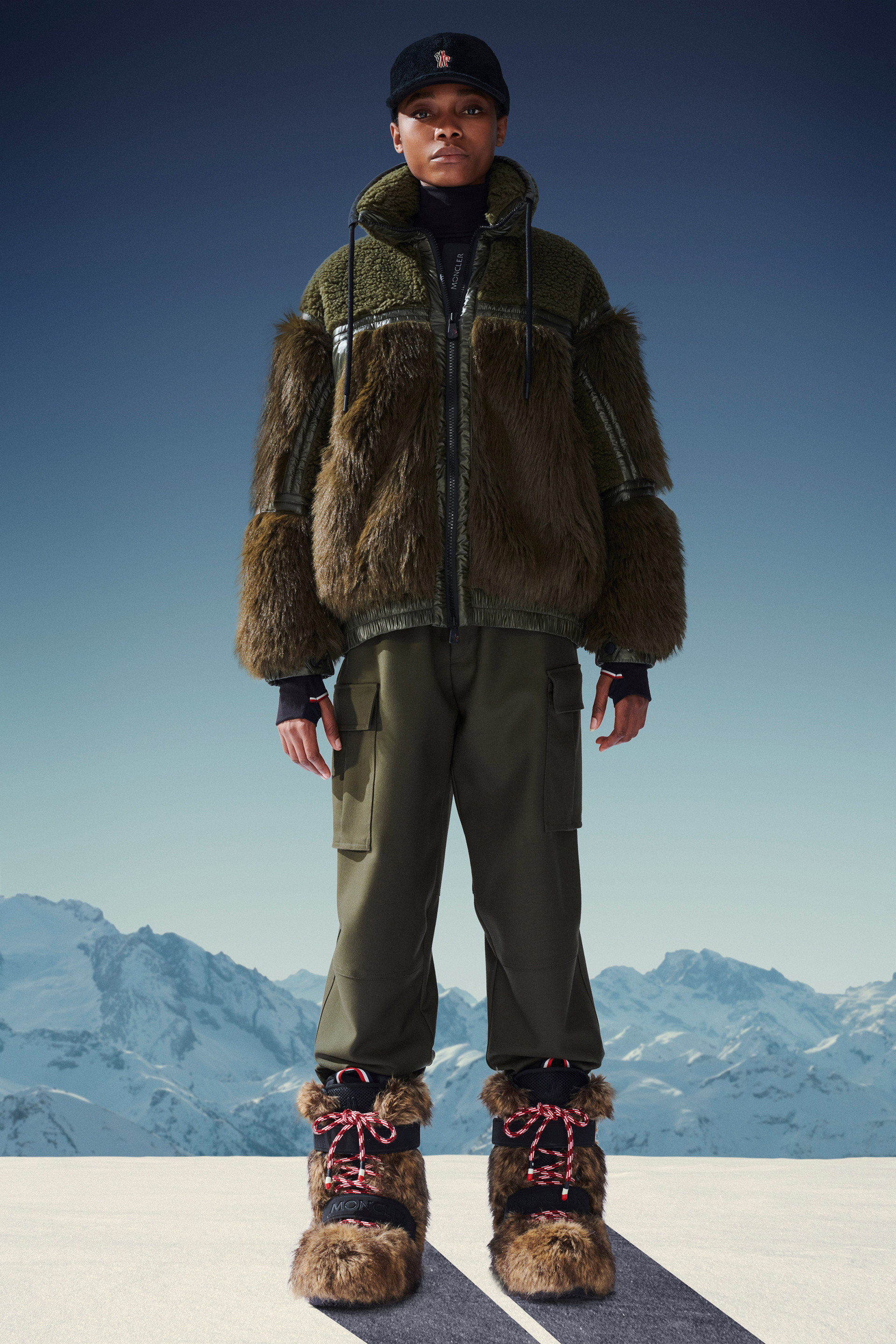 Moncler Yvoire Zipper Down Jacket In Green