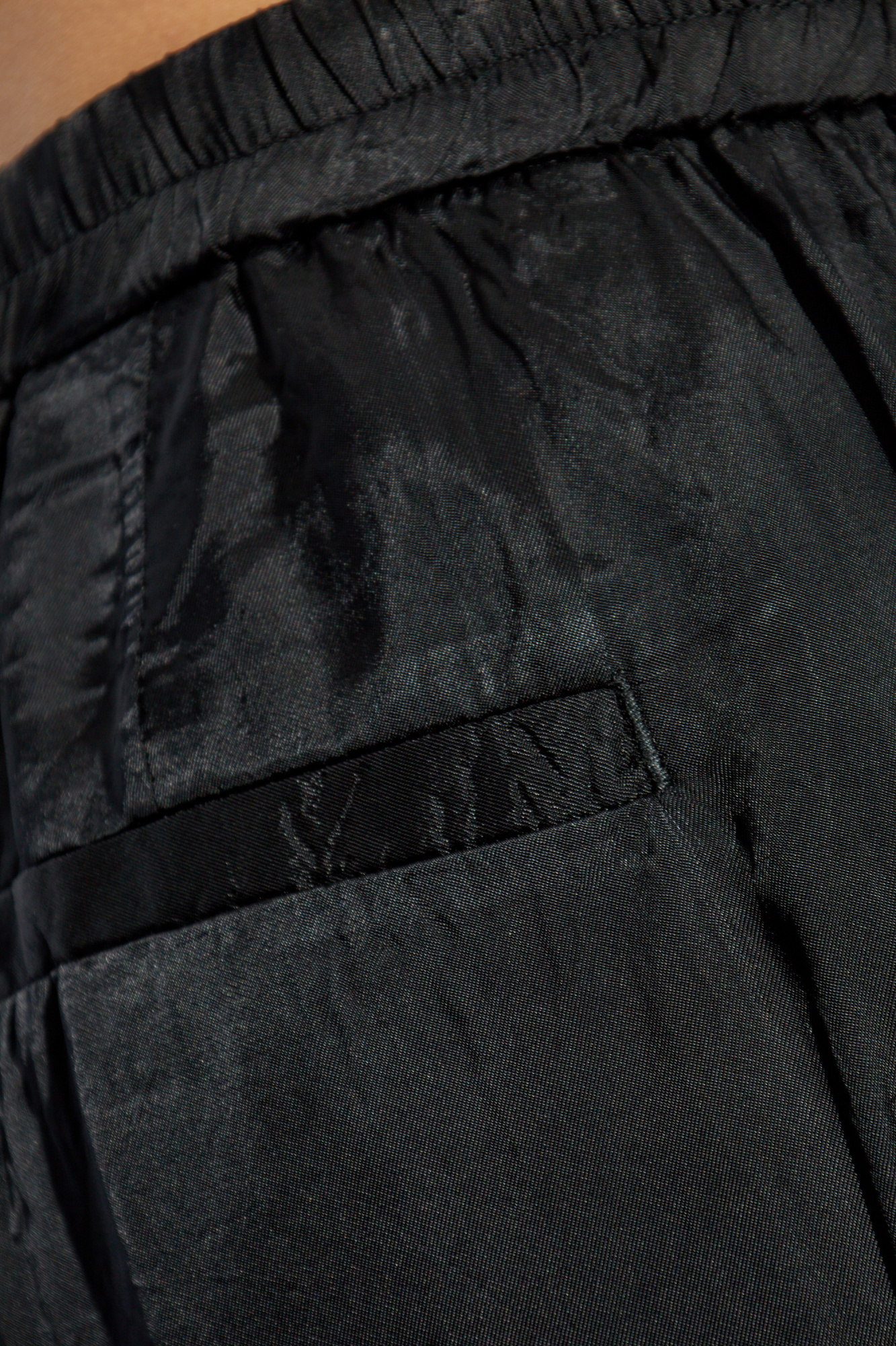 Dries Van Noten Elastic Waist Casual Pants In Black