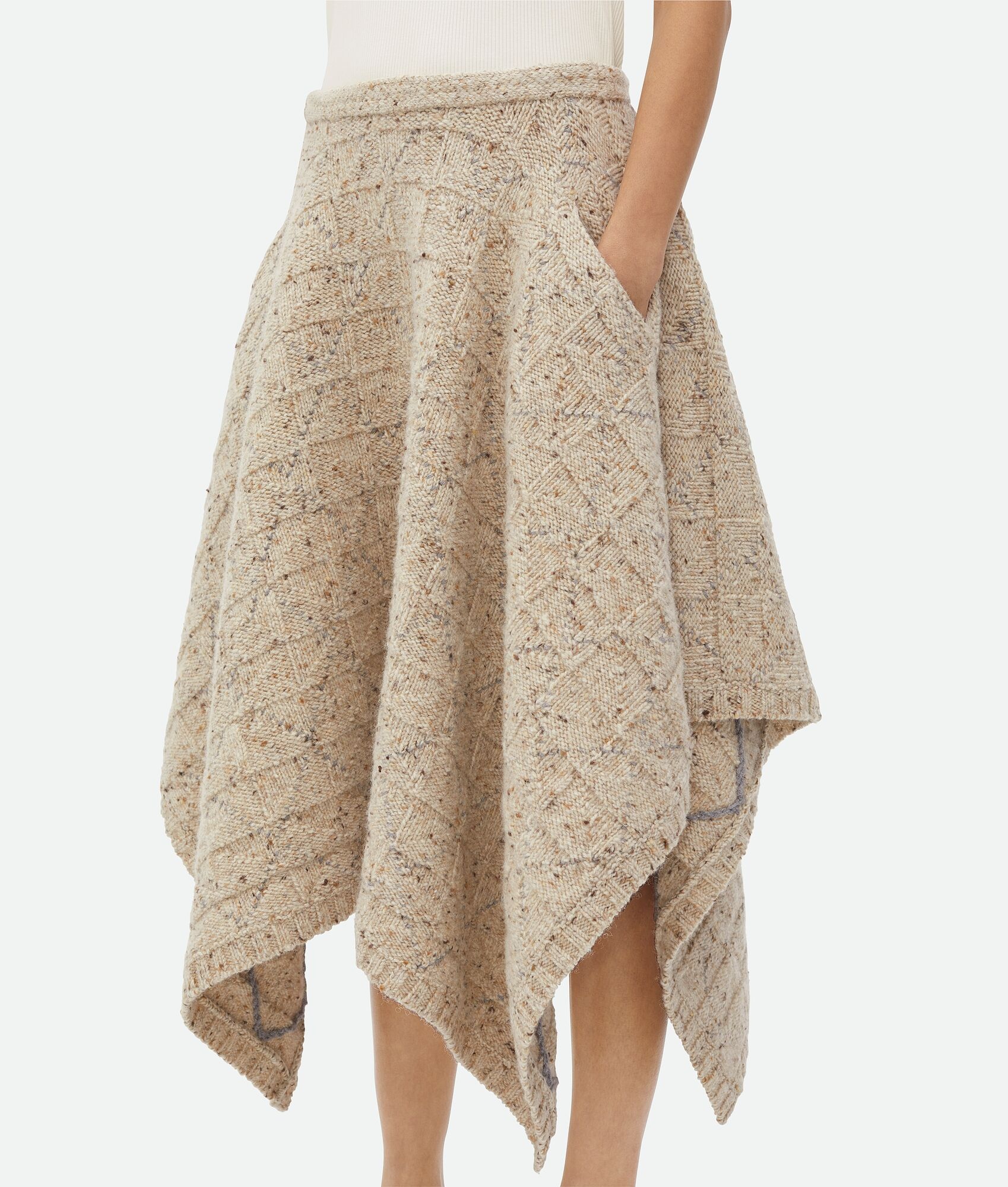 Bottega Veneta Jupe Losange En Laine In Nude