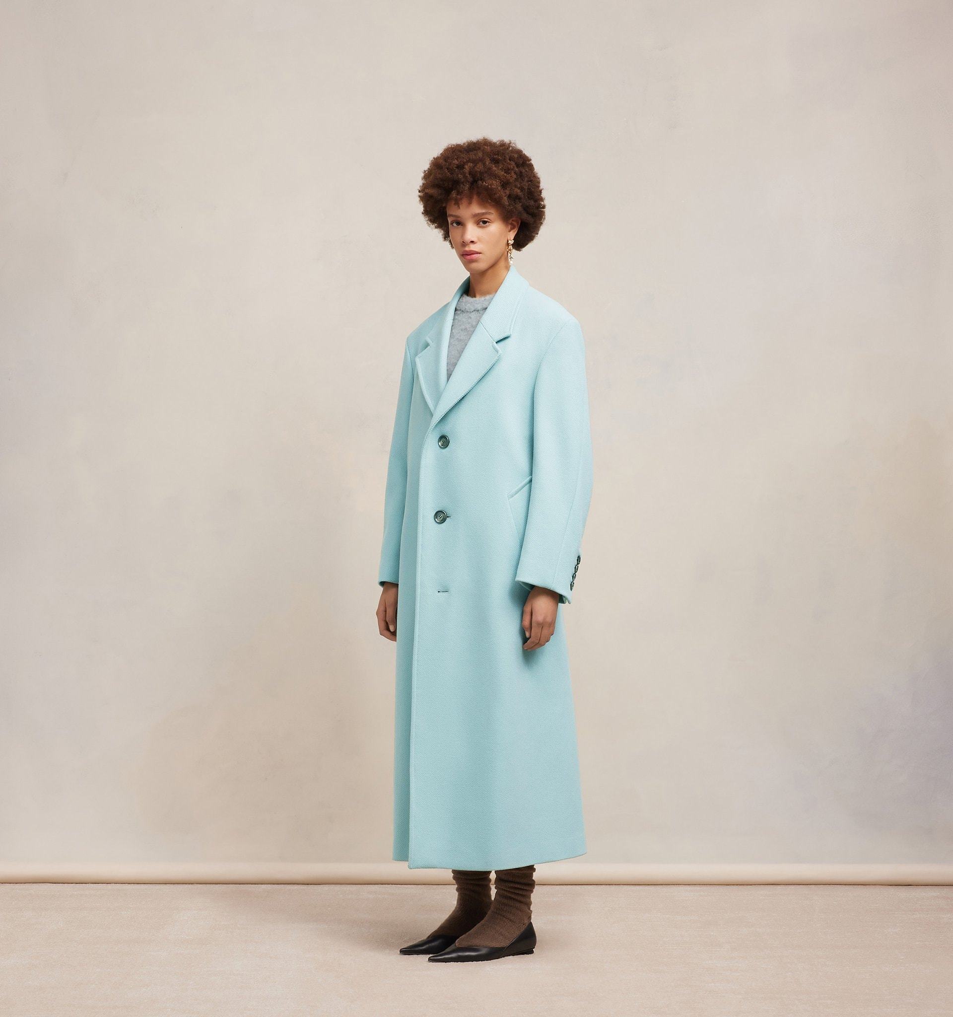 Ami Alexandre Mattiussi Ami Paris Single-breasted Long-sleeved Ribbed Coat In Blue