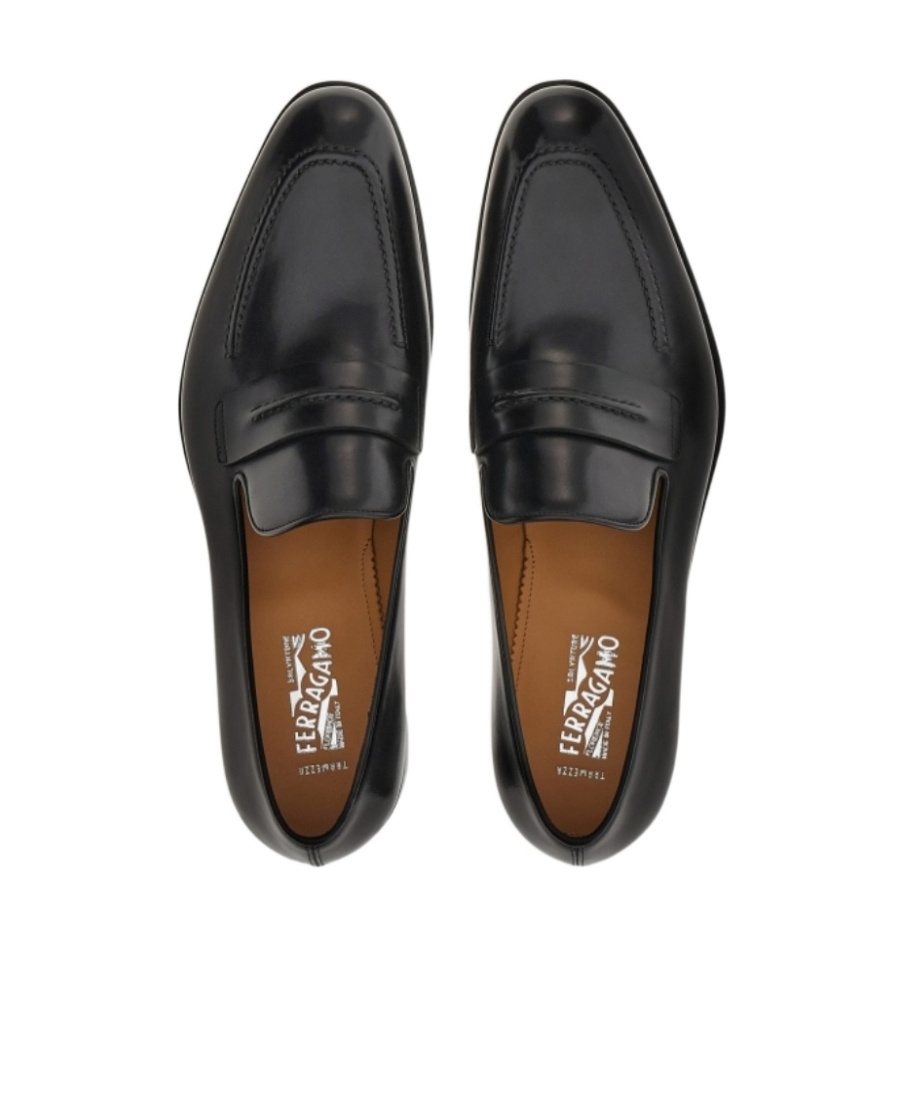 Ferragamo Penny Love Shoes In Black
