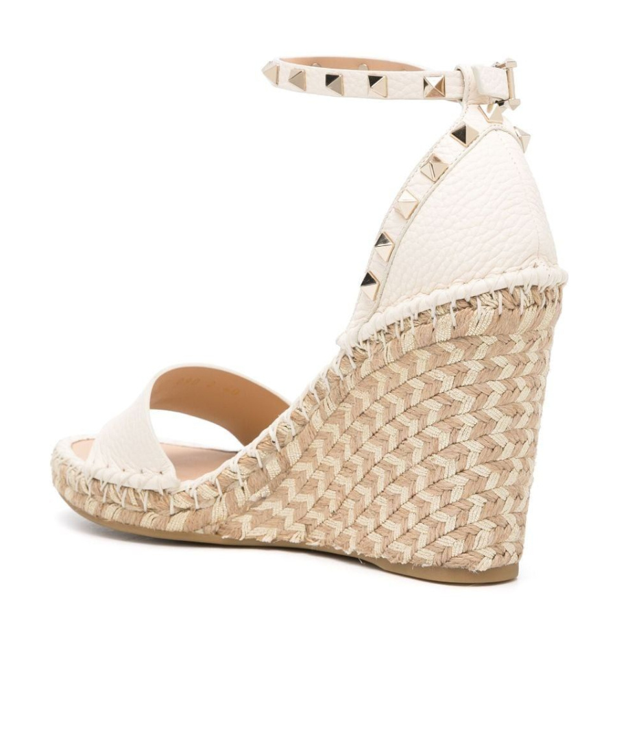 Valentino Rockstud Double T. 15/105 Wedge Espadrilles In White
