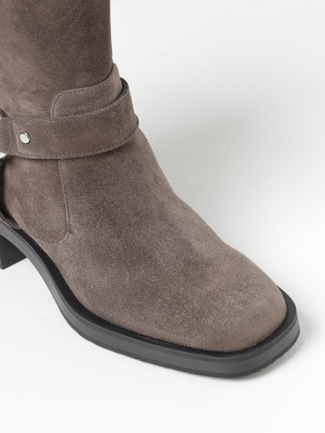 Shop Stuart Weitzman Round-head Short Boots In Black