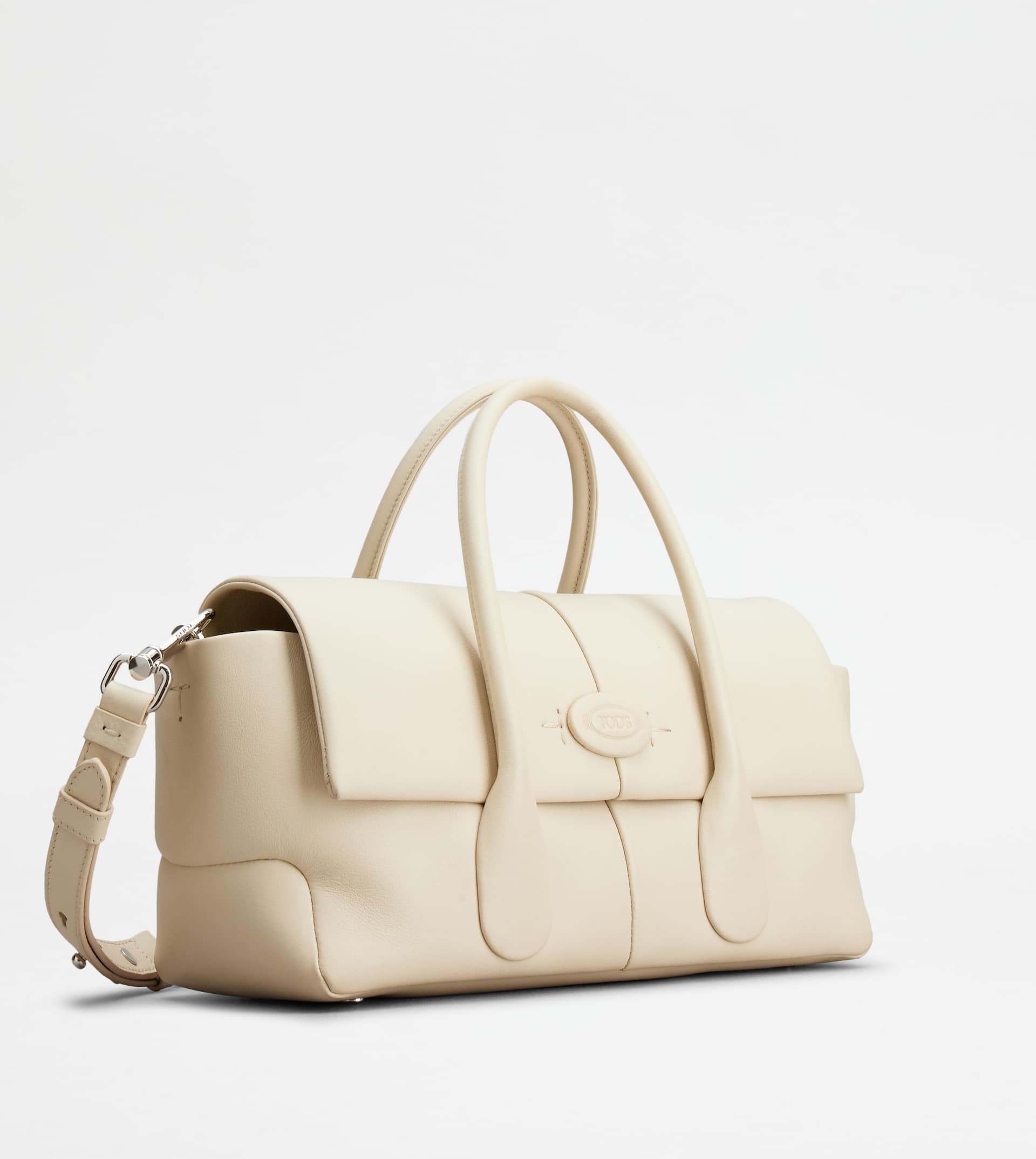 Tod's Di Leather Tote Bag In Nude