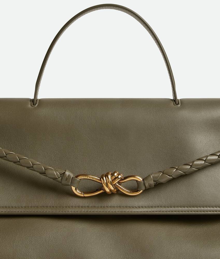 Bottega Veneta Large Ciao Ciao Intrecciato Leather Top Handle Bag In Green