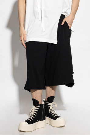 Shop Yohji Yamamoto Elastic Waist Shorts In Black