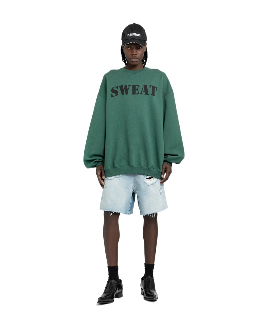 VETEMENTS LONG-SLEEVED SWEATER 