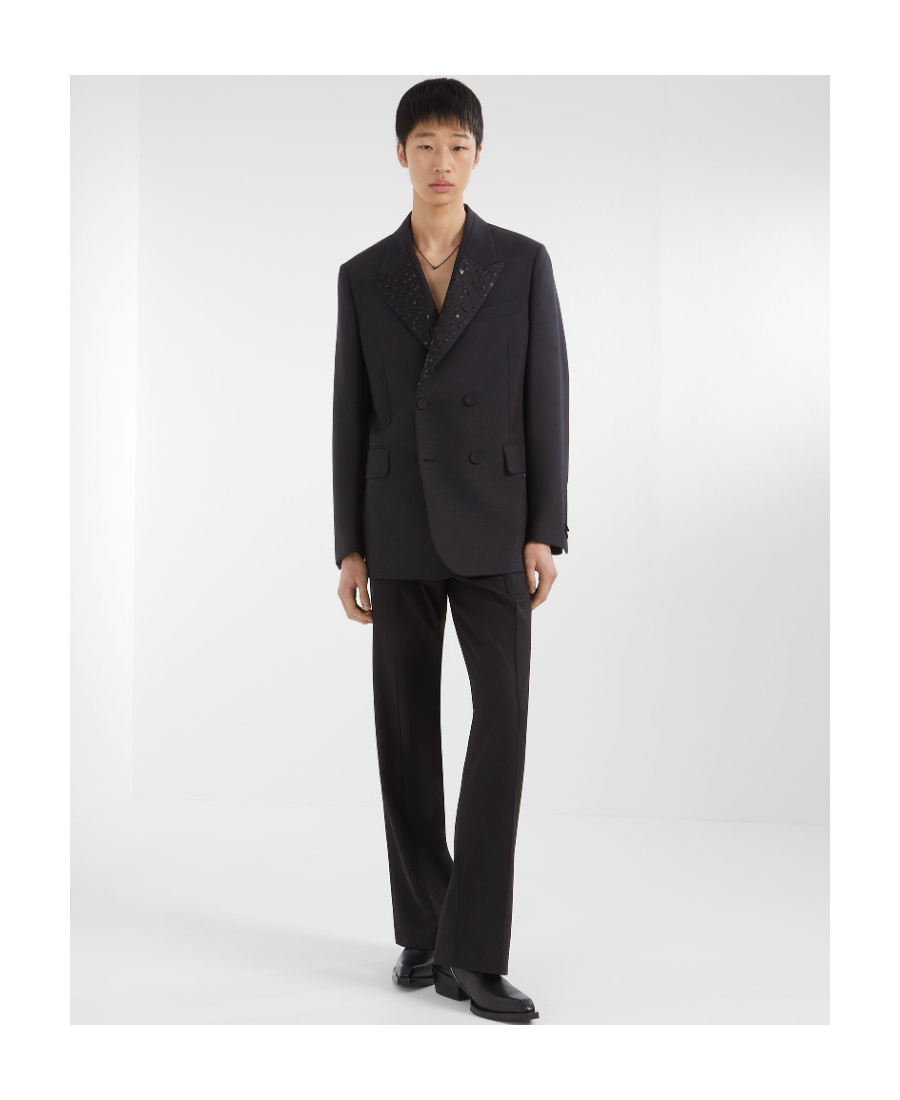 Fendi Logo-plaque Pleated Straight-leg Trousers In Black