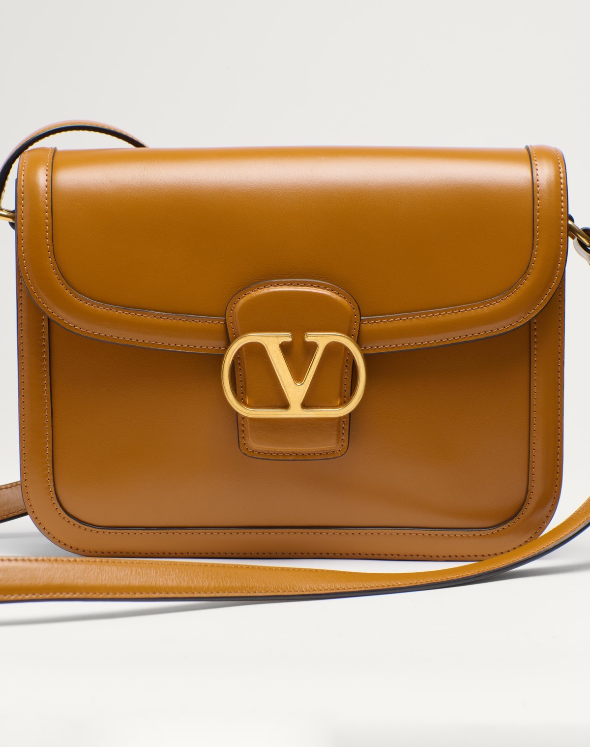Valentino Leather Shoulder Bags In Brown