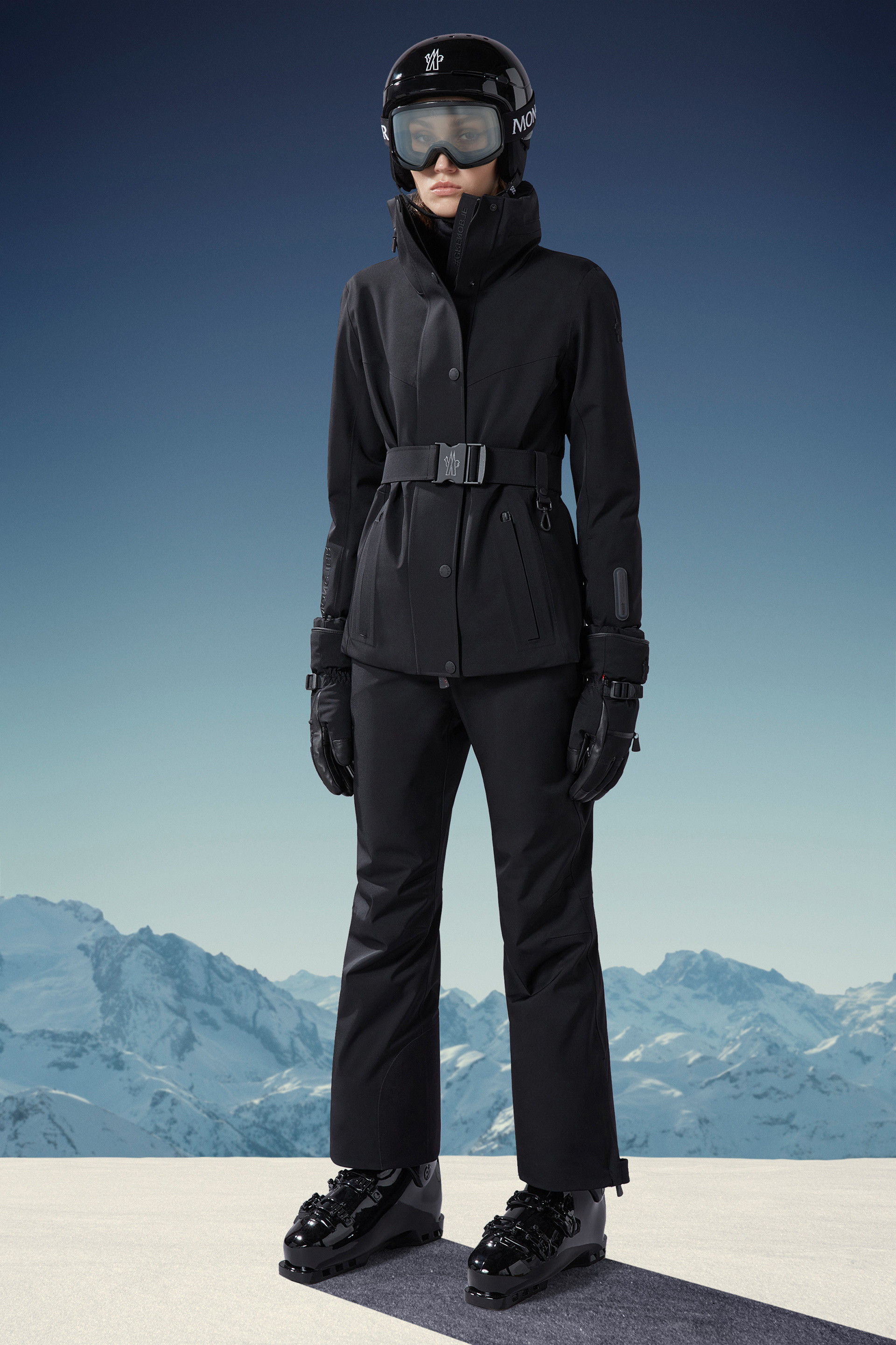 Moncler Hainet Belted Ski Jacket In Black