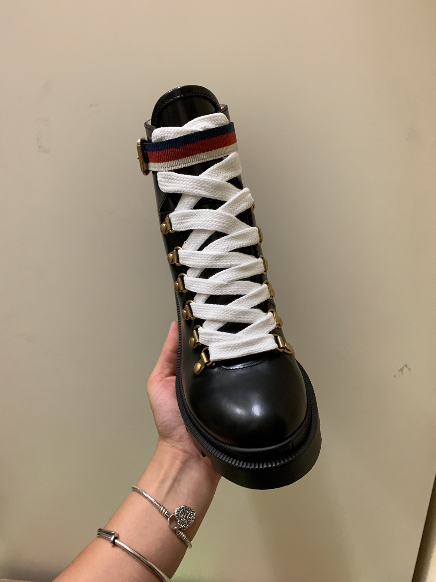 Gucci Grosgrain-trimmed Leather Ankle Boots In Black