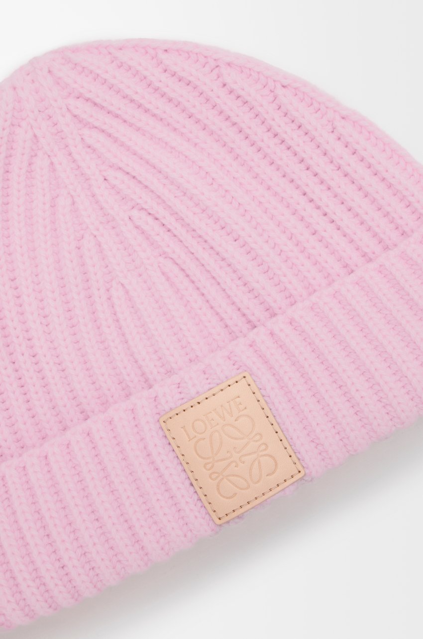 Loewe Cashmere Beanie In Pink