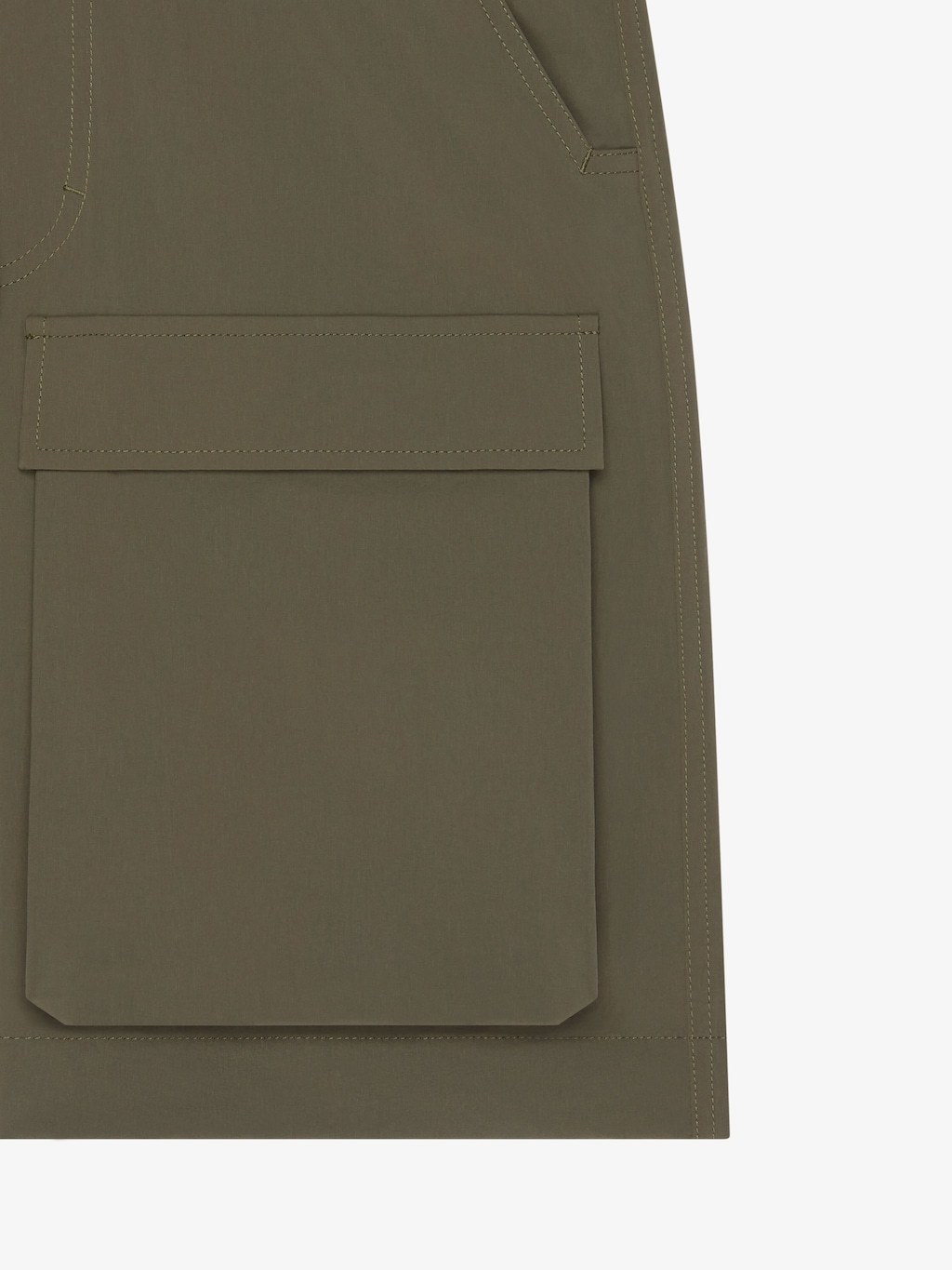 Givenchy Workwork Bermuda Shorts In Green