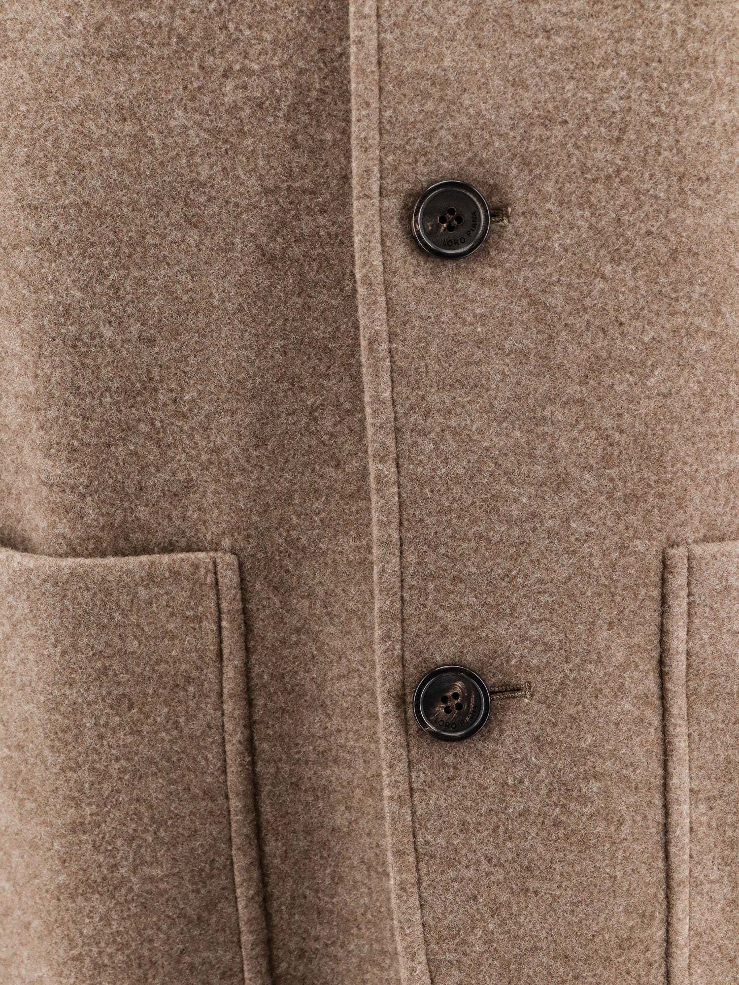 LORO PIANA LONG-SLEEVED SUIT COAT 