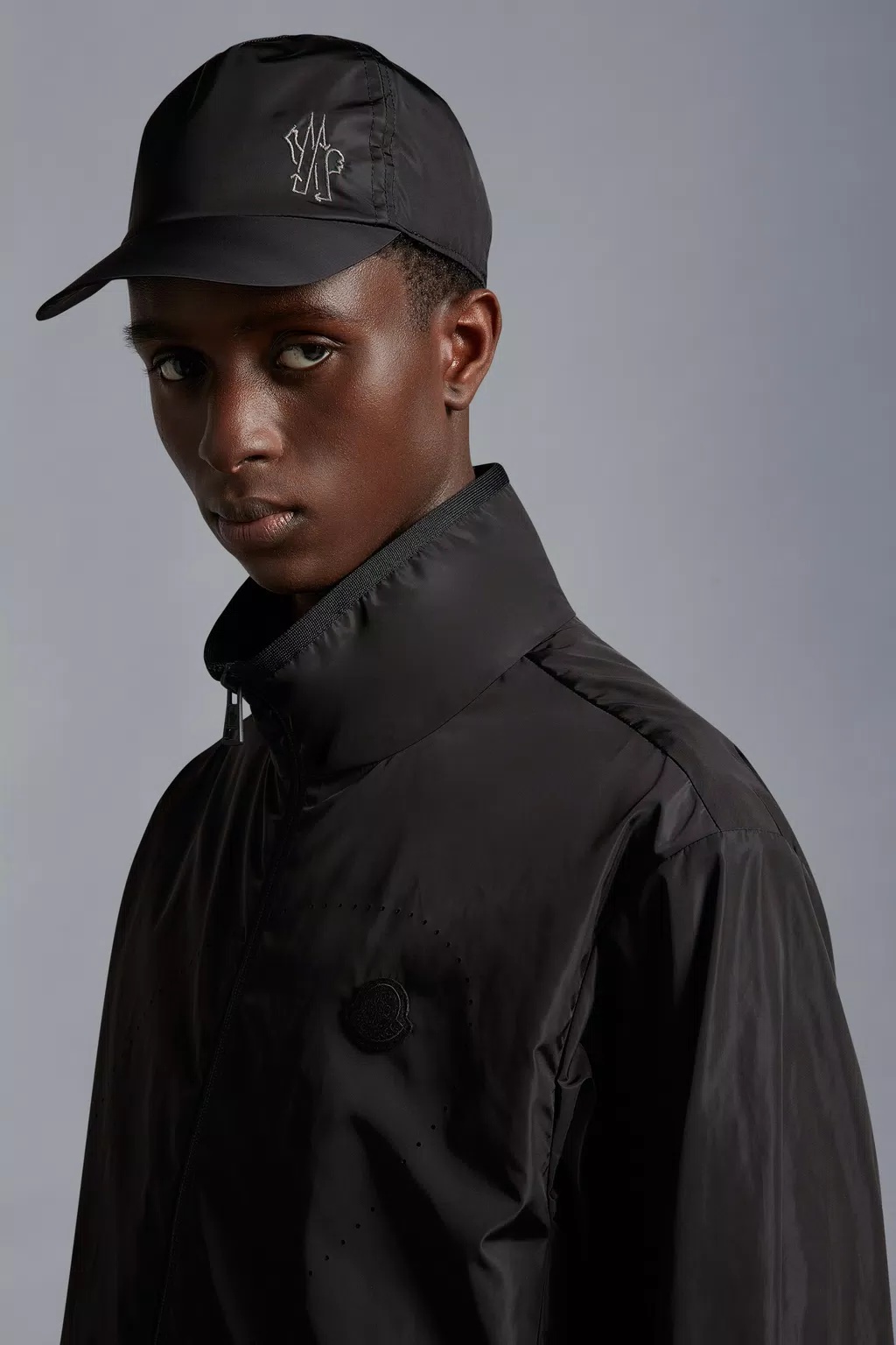 Moncler Logo-detail Baseball Cap In Black