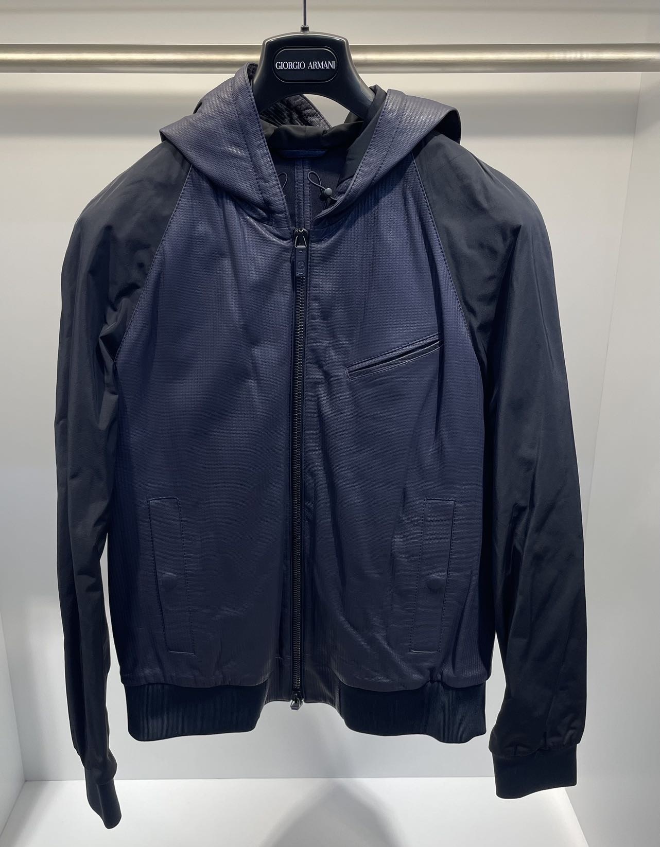 Giorgio Armani Long-sleeved Casual Jacket In Black