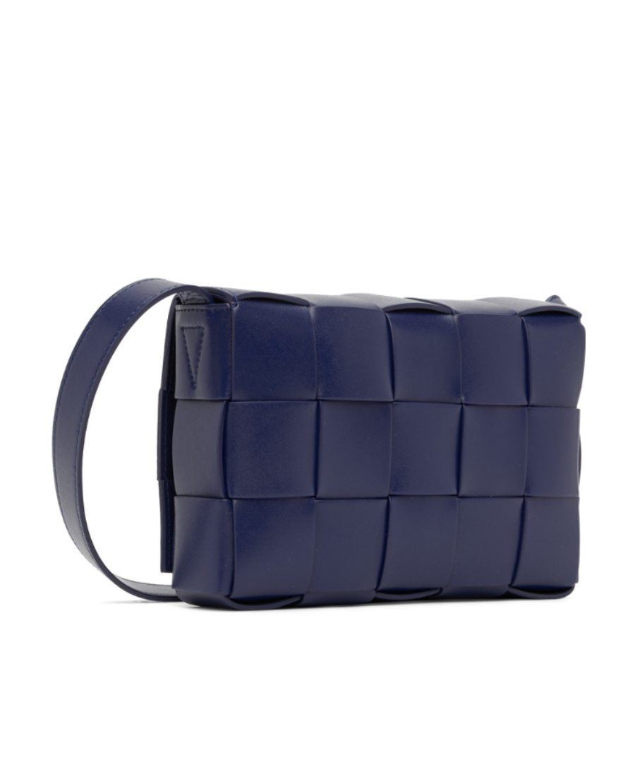 Bottega Veneta Medium Cassette Crossbody Bag In Blue
