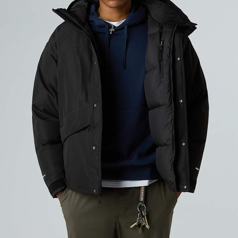 The North Face Unisex Mountain Down Jacket In Black