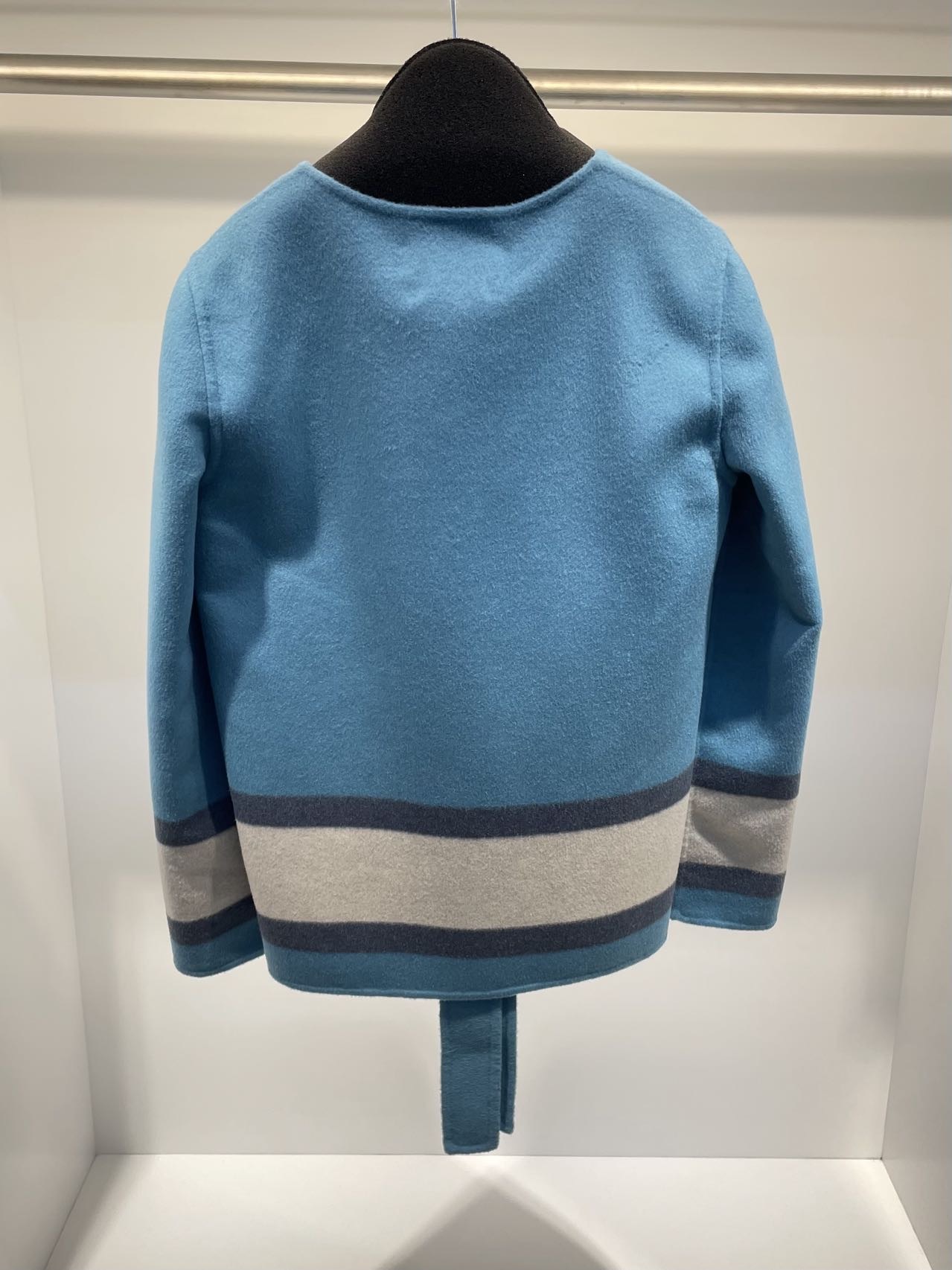 Max Mara Long-sleeved Casual Jacket In Blue