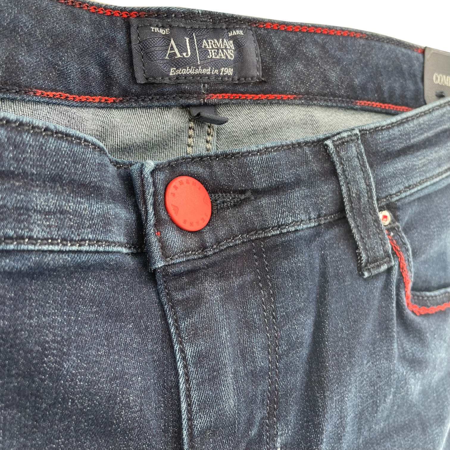 ARMANI JEANS LOGO JEANS