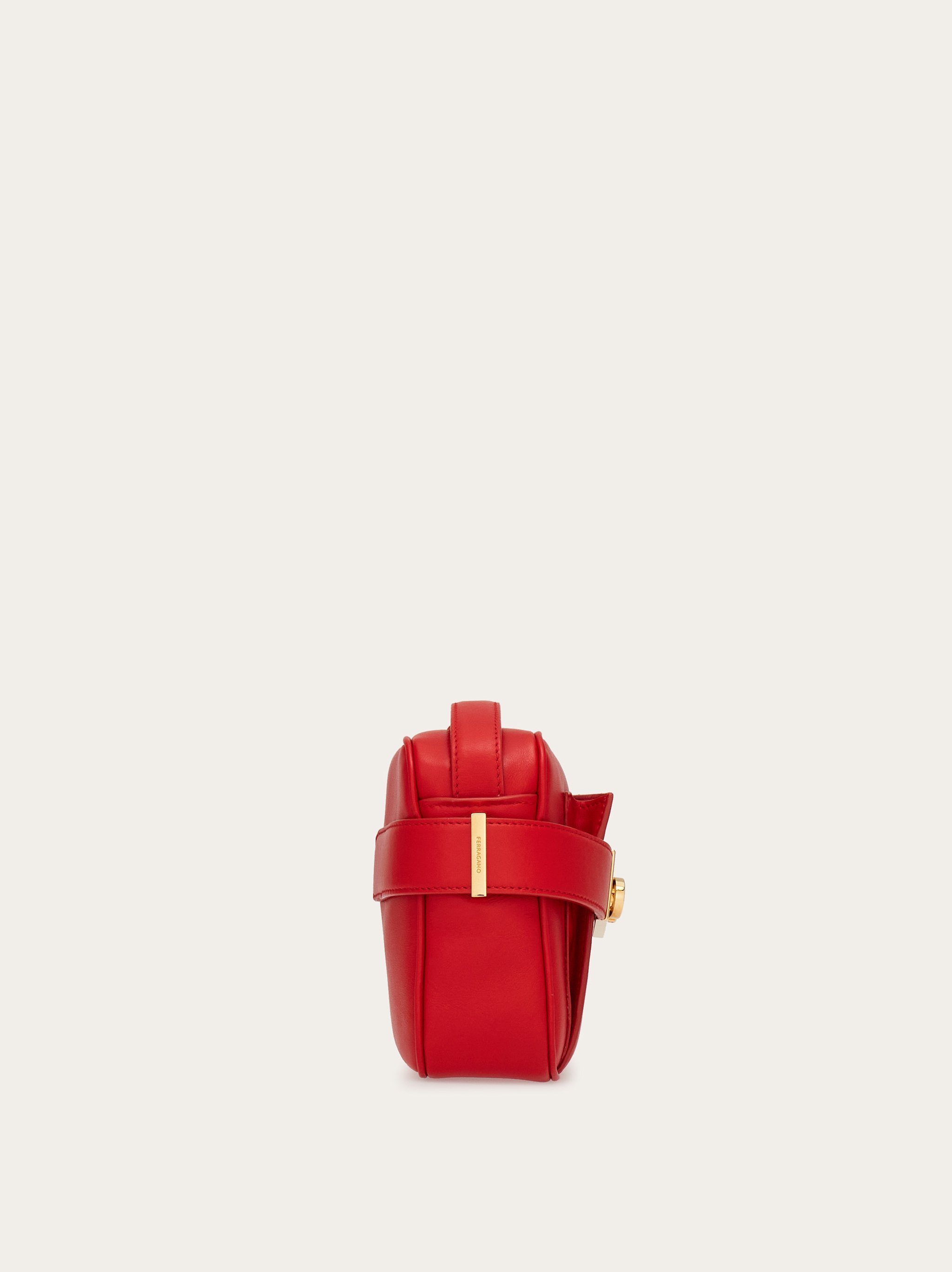 Ferragamo Small Camera Case Leather Crossbody Bag In Red