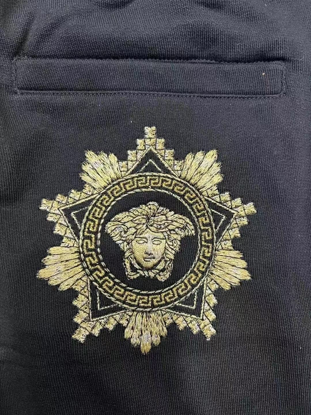 Versace Logo Casual Pants In Black