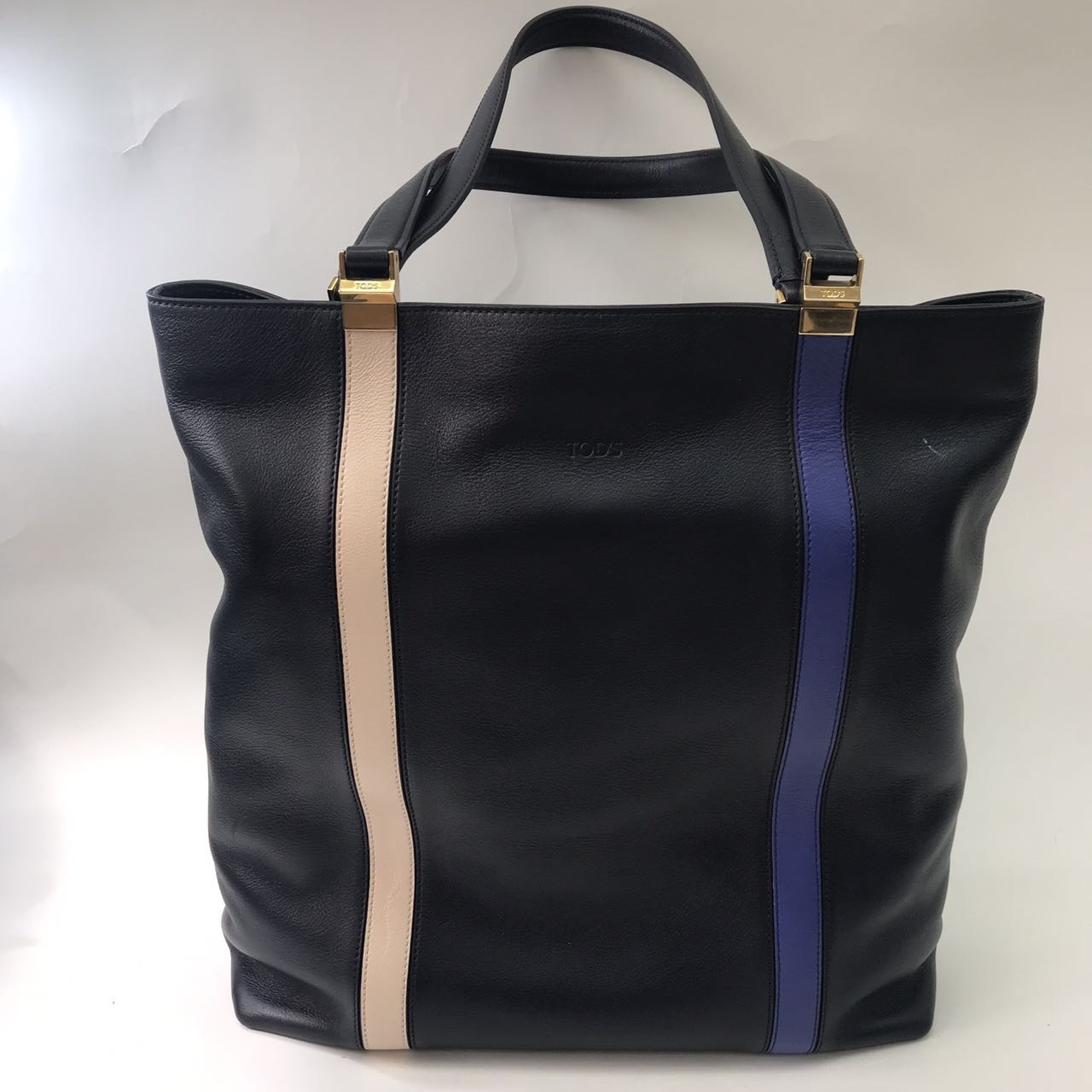 Tod's Rectangular Handbag In Black