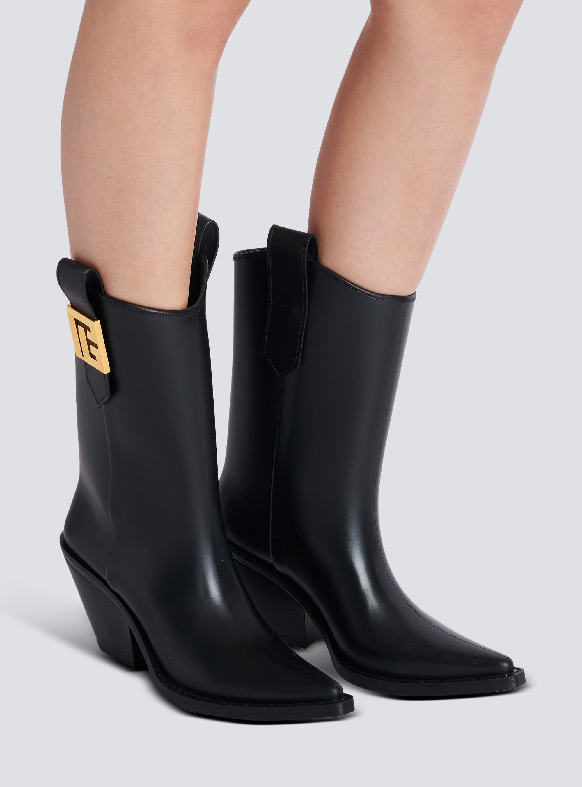 Balmain Tess 55mm Logo-plaque Boots In Black