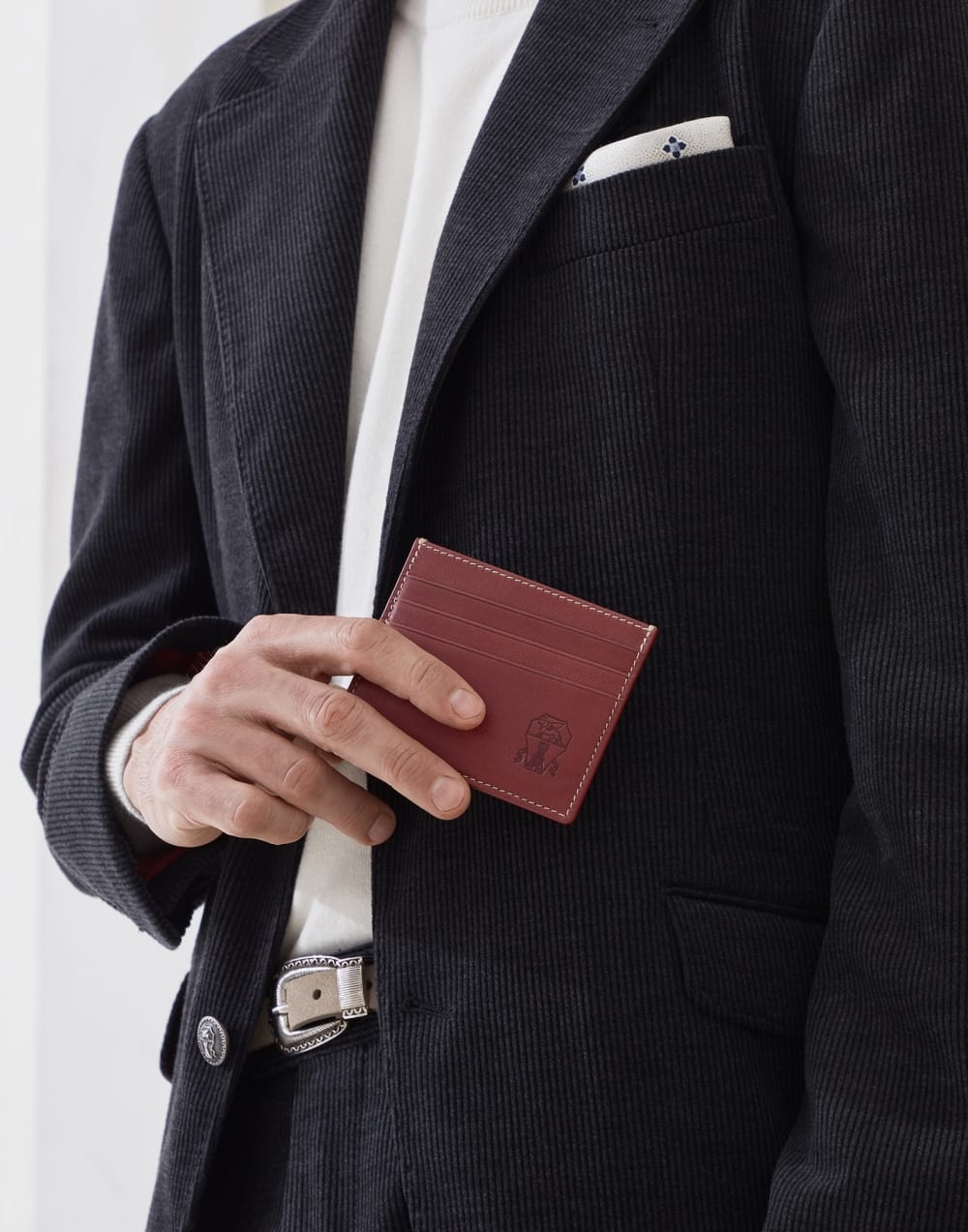 Brunello Cucinelli Debossed-logo Cardholder In Burgundy