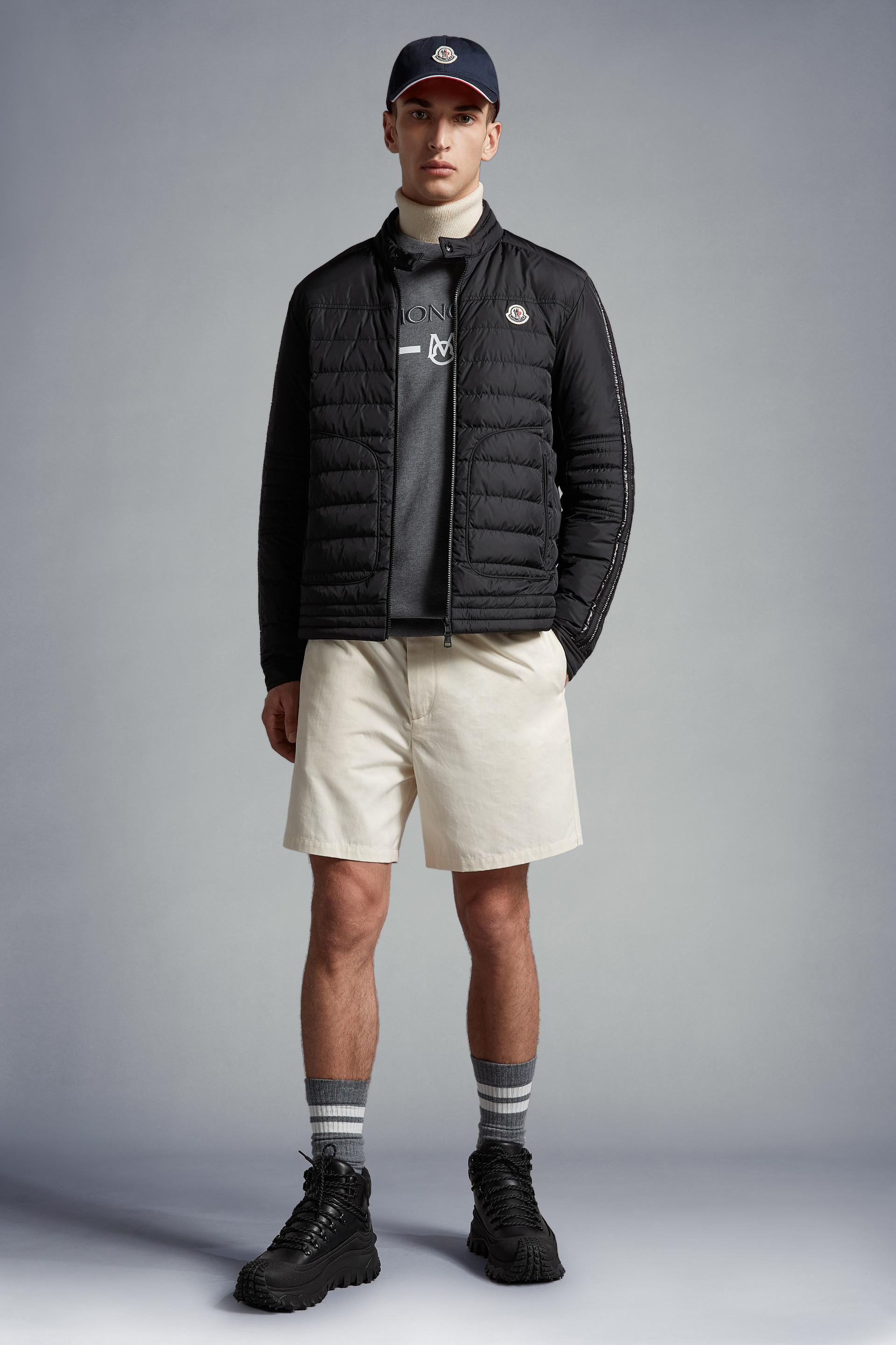 Moncler Alkap Logo-patch Padded Jacket In Black