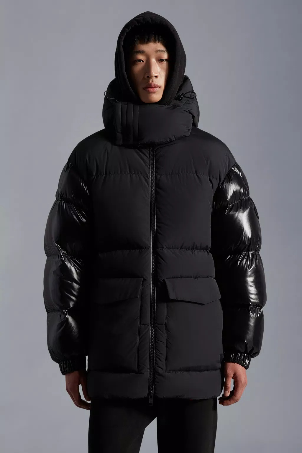 Moncler Bressay Down Jacket In Black