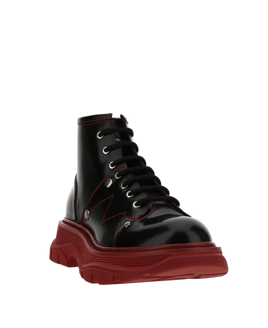 Alexander Mcqueen Tread Lace Up Boots In Black