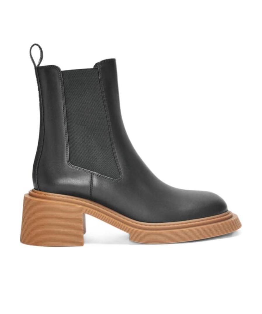 Loewe Logo Details Chelsea Boots In Black