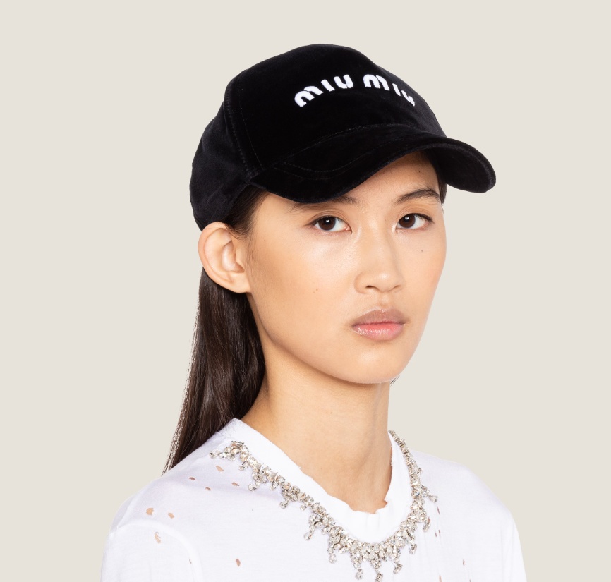 Miu Miu Embroidered-logo Baseball Cap In Black