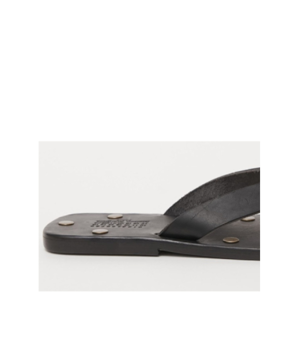 Maison Margiela Tabi Logo Sandals In Black