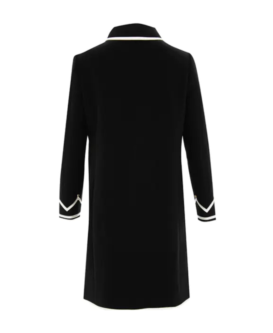 Moschino Contrast Color Trimmed Lapel Coat In Black