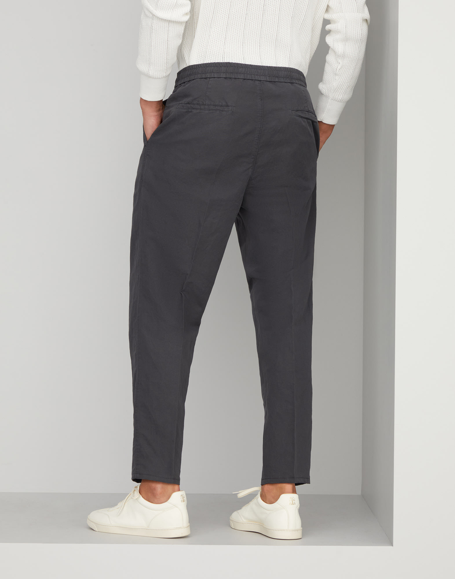 Brunello Cucinelli Drawstring Pleated Tapered-leg Trousers In Black
