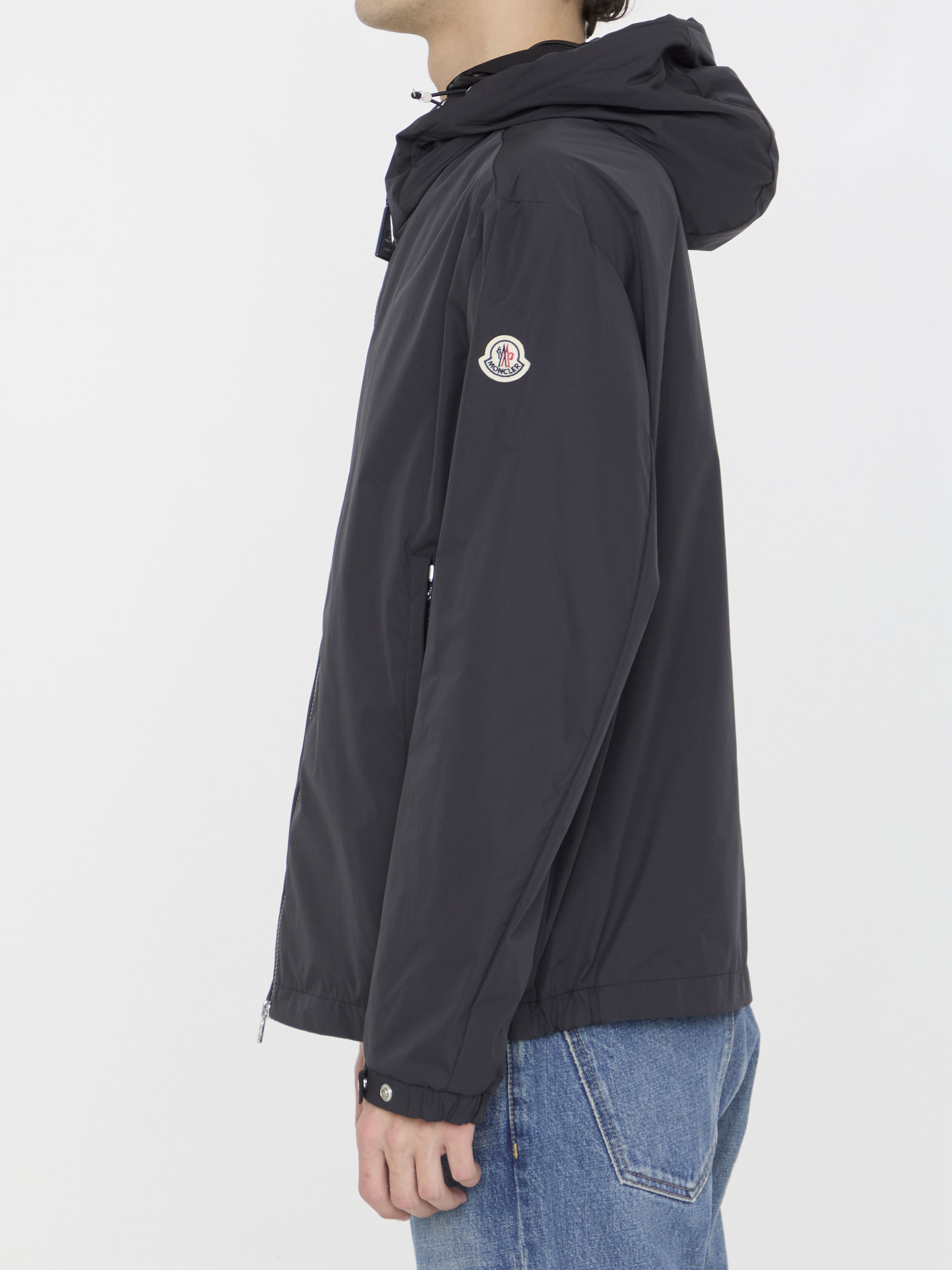 Moncler Sassiere Jacket In Black