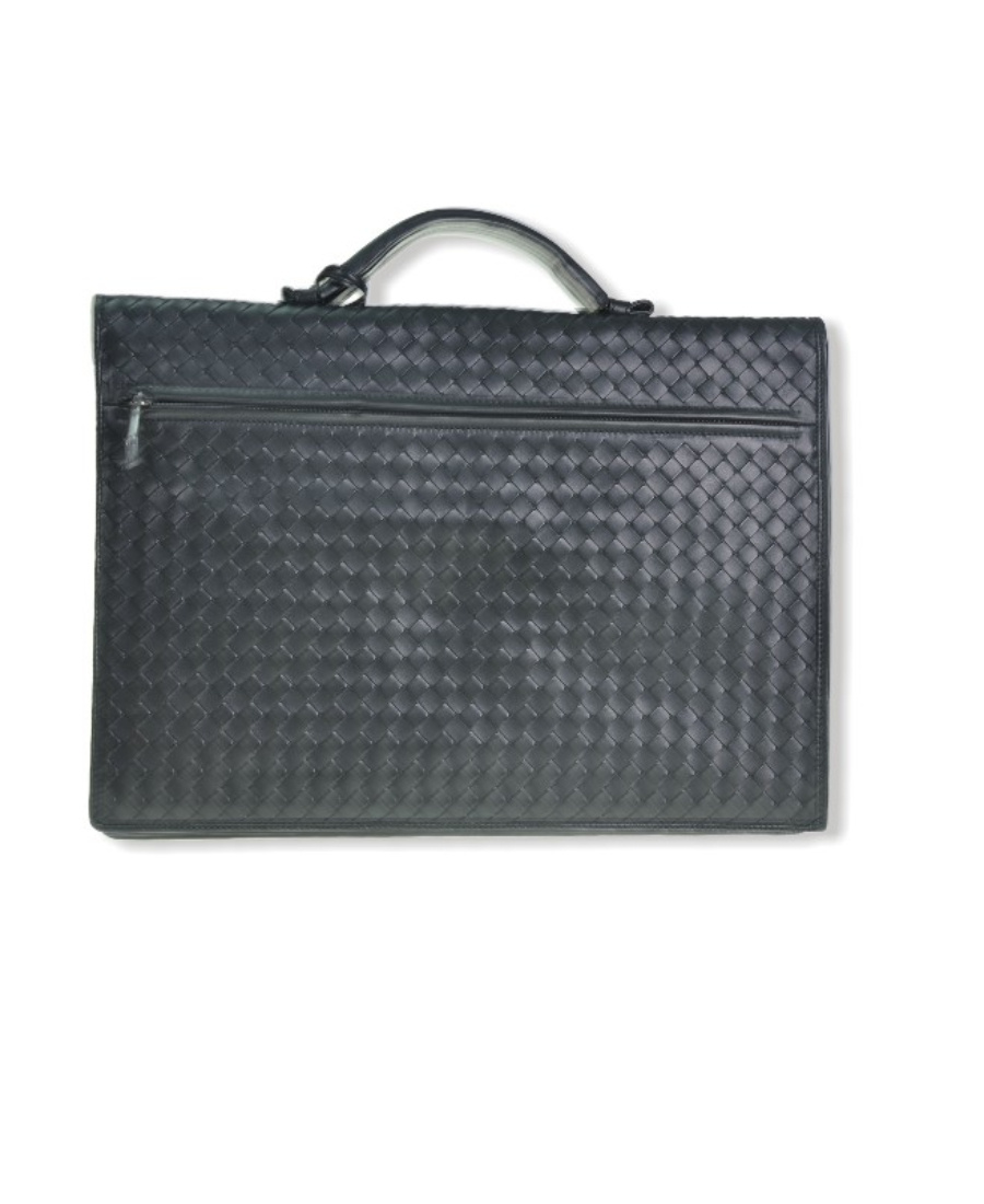 Bottega Veneta Knitted Handbag In Black